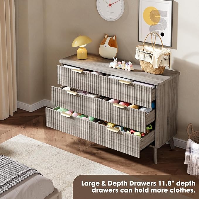 Garvee 6 Drawers Dresser for Bedroom, 47.2" Wide Dressers with Curved Profile Design, Fluted Wood Drawers with Gold Handle, Modern Chest of Dressers with Thickened Design for Living Room, Grey