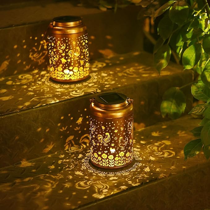 Chicken Solar Lanterns Outdoor Hanging Waterproof Solar Lights Gifts for Women Men Mom Outside Metal Decoration for Garden, Porch, Lawn,Yard, Patio, Landscape