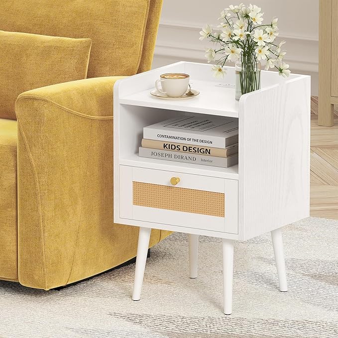 Night Stand Set 2, Nightstands Set of 2 with Charging Station, Rattan Side Tables with Solid Wood Legs, Boho Bedside End Table for Farmhouse Bedroom Dorm Small Space - White