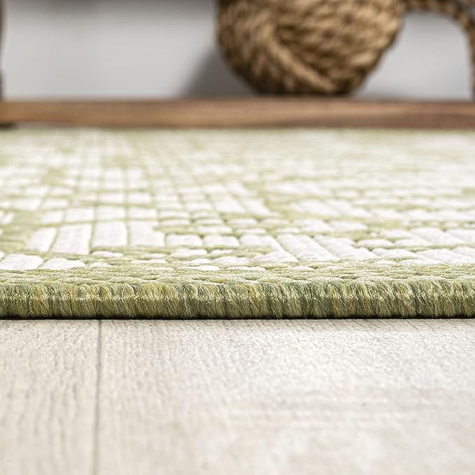 JONATHAN Y Vintage Filigree Indoor Outdoor Area Rug 4X6 Green/Cream, Madrid Textured Weave for Backyard, Patio, Porch, Easy-Cleaning, High Traffic, Pet-Friendly, Non-Shedding (SMB107H-4)