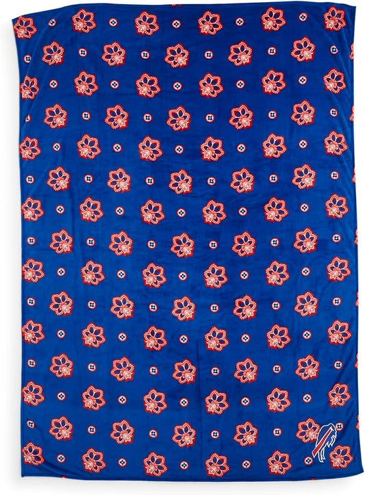 Vera Bradley Women's Fleece NFL Oversized Throw Blanket (Multiple Teams Available), Buffalobillsonroyalblue/Redbandana, One Size