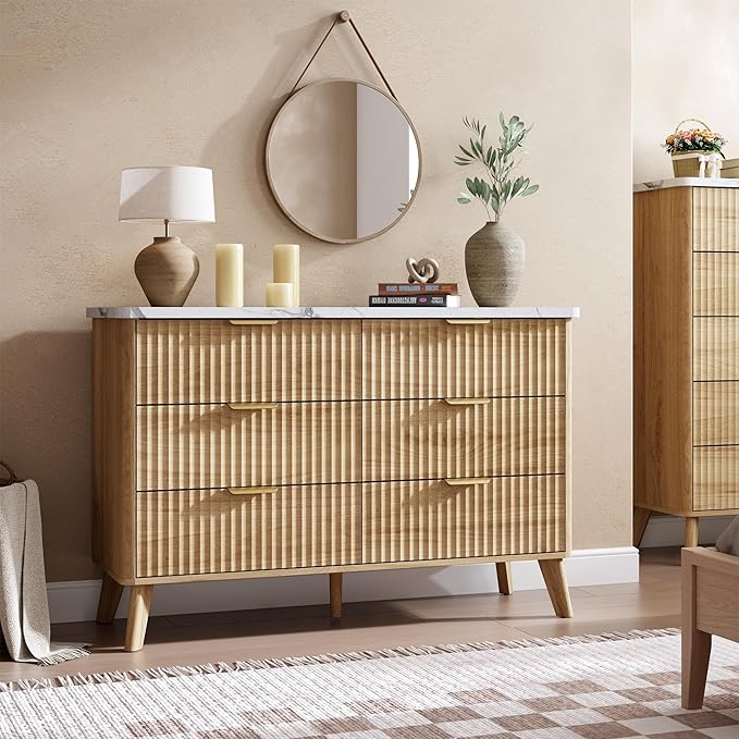 Garvee 6 Drawers Dresser for Bedroom, 47.2" Wide Dressers with Curved Profile Design, Fluted Wood Drawers with Gold Handle, Modern Chest of Dressers with Thickened Design for Living Room, Natural