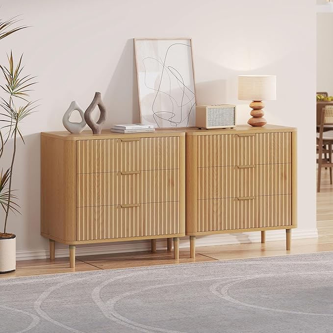 DWVO 3 Fluted Drawer Dresser, 32.5 Wider Modern Dressers Chest of Drawers with Solid Wood Leg, Wood Storage Dresser Nightstand Organizer for Dorms, Flats, Living Rooms, Hallways, Natural Oak