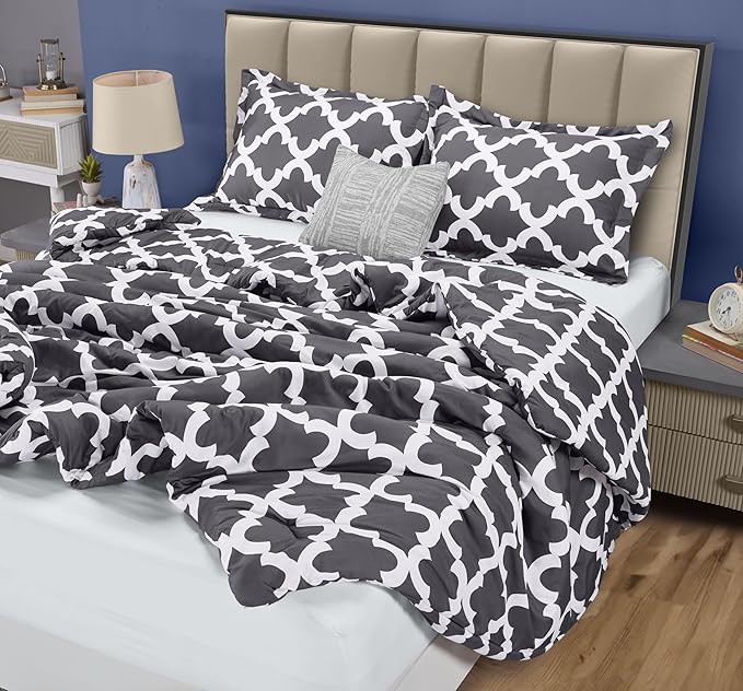 Queen Comforter Set 3 Piece Grey by Utopia Bedding, Printed Comforters Queen Size, Bedding Comforters Sets, Down Alternative Soft Bed Set, 1 Comforter (88 x 88 inches) 2 Pillow Shams (20 x 26 inches)