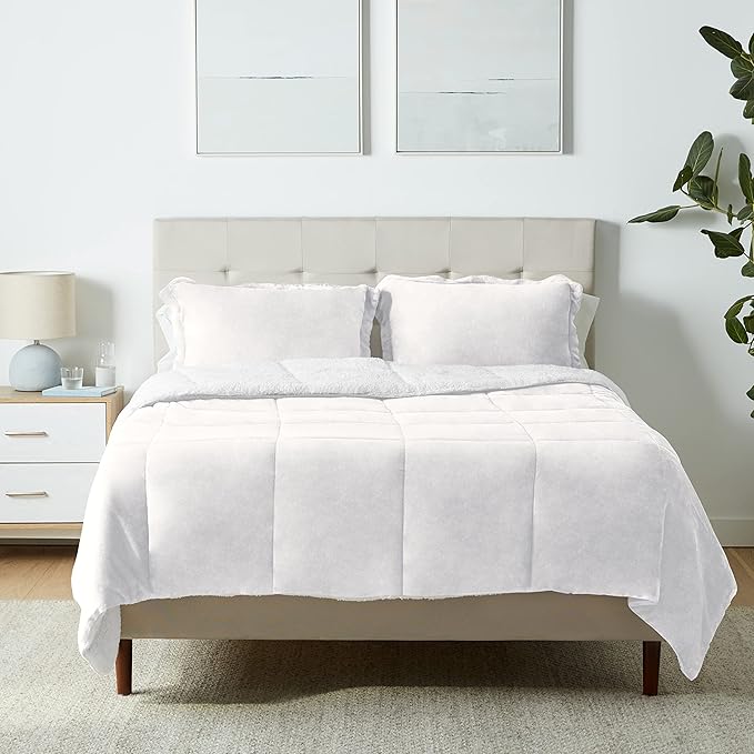 Amazon Basics 3-Piece Micromink Sherpa Bedding Set, Ultra-Soft, Warm All Season Comforter, Full/Queen, Cream