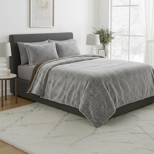 Lavish Home King Size Comforter Set - 3-Piece Mink-Style Faux Fur Blanket and 2 Shams - Cozy Machine-Washable King Bedding Set (Grey/Chocolate/Black)