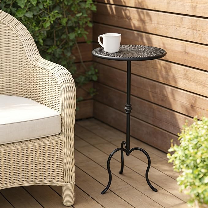 Metal Round Side Table, Modern Accent Small Drink Table, Coffee Martini Table for Small Spaces,Living Room,Bedroom,Corners (Black)