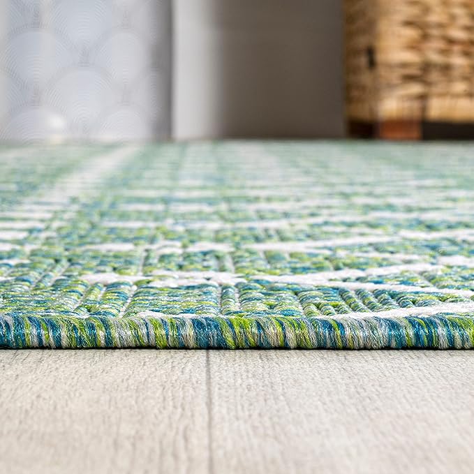JONATHAN Y Moroccan Geometric Indoor Outdoor Round Area Rug 5 Ft Green/Cream, Ourika Textured Weave for Backyard, Patio, Porch, Easy-Cleaning, High Traffic, Pet-Friendly, Non-Shedding (SMB108L-5R)