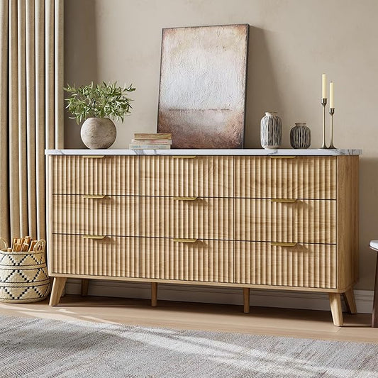 Garvee 9 Drawers Dresser for Bedroom, 60.6" Wide Dressers with Curved Profile Design, Fluted Wood Drawers with Gold Handle, Modern Chest of Dressers with Thickened Design for Living Room, Natural