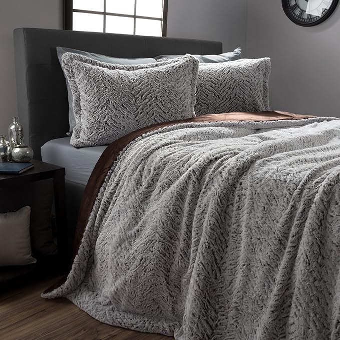 Lavish Home King Size Comforter Set - 3-Piece Mink-Style Faux Fur Blanket and 2 Shams - Cozy Machine-Washable King Bedding Set (Grey/Chocolate/Black)