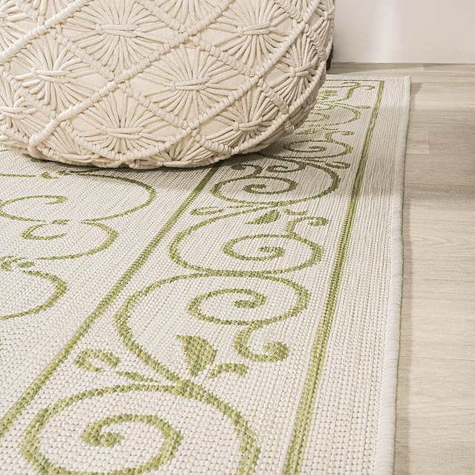 JONATHAN Y Vintage Filigree Indoor Outdoor Area Rug 5X8 Cream/Green, Charleston Textured Weave for Backyard, Patio, Porch, Easy-Cleaning, High Traffic, Pet-Friendly, Non-Shedding (SMB106I-5)