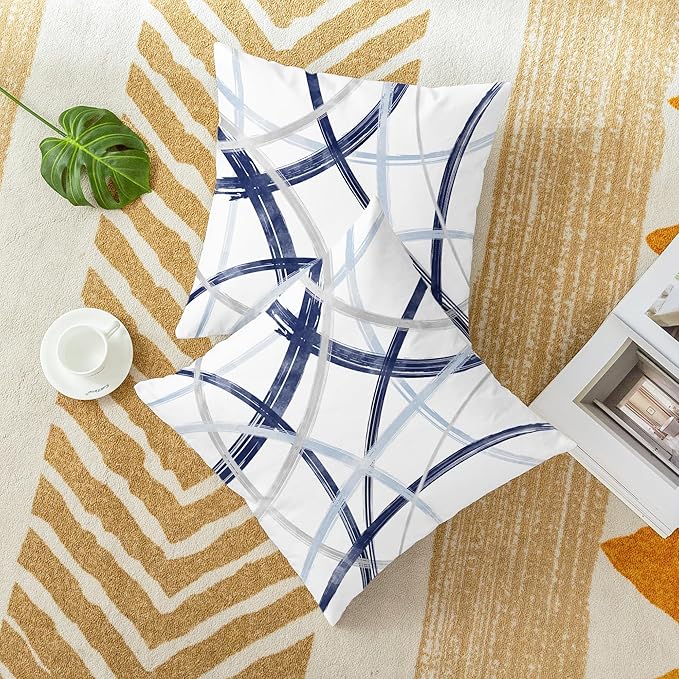 CaliTime Throw Pillow Cases Pack of 2 Cozy Fleece Arc-Shaped Abstract Geometric Lines Decorative Cushion Covers for Couch Bed Sofa Farmhouse Decoration 22 X 22 Inches Navy Baby Blue Grey