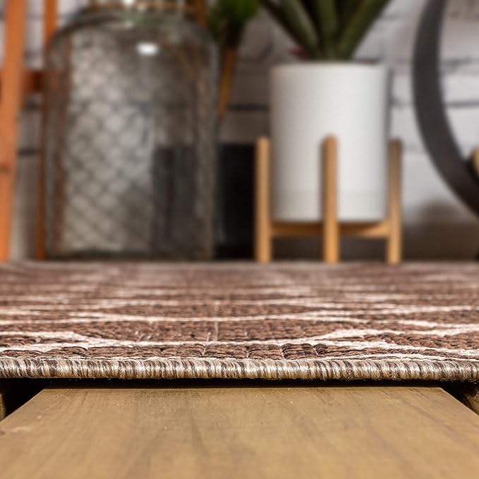 JONATHAN Y Moroccan Trellis Indoor Outdoor Round Area Rug 9 Ft Espresso/Taupe, Trebol Textured Weave for Backyard, Patio, Porch, Easy-Cleaning, High Traffic, Pet-Friendly, Non-Shedding (SMB109B-9R)