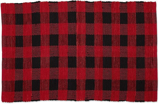 DII Buffalo Check Rug Collection, Hand Dyed Reversible Chindi Rug, 26x40, Red/Black