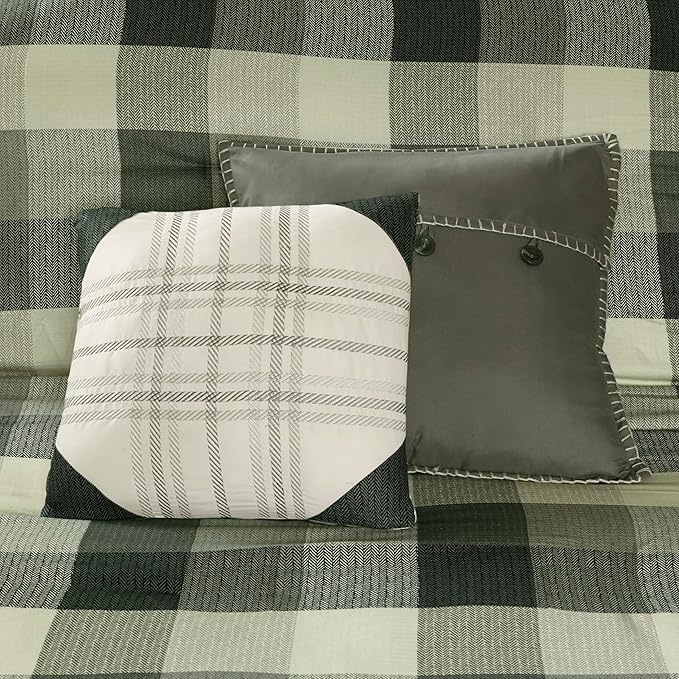 Madison Park Ridge Comforter Set - Cabin Lodge Plaid Herringbone Design, All Season Down Alternative Cozy Bedding with Matching Bedskirt, Shams, Decorative Pillow, Grey King(104"x92") 7 Piece