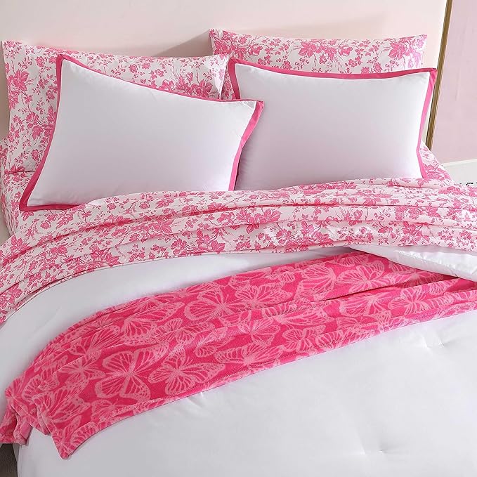 Betsey Johnson - Comforter Set, Soft Bedding with Matching Shams, Bonus Throw Included, Chic Solid Room Decor (Signature Hotel Pink, King)