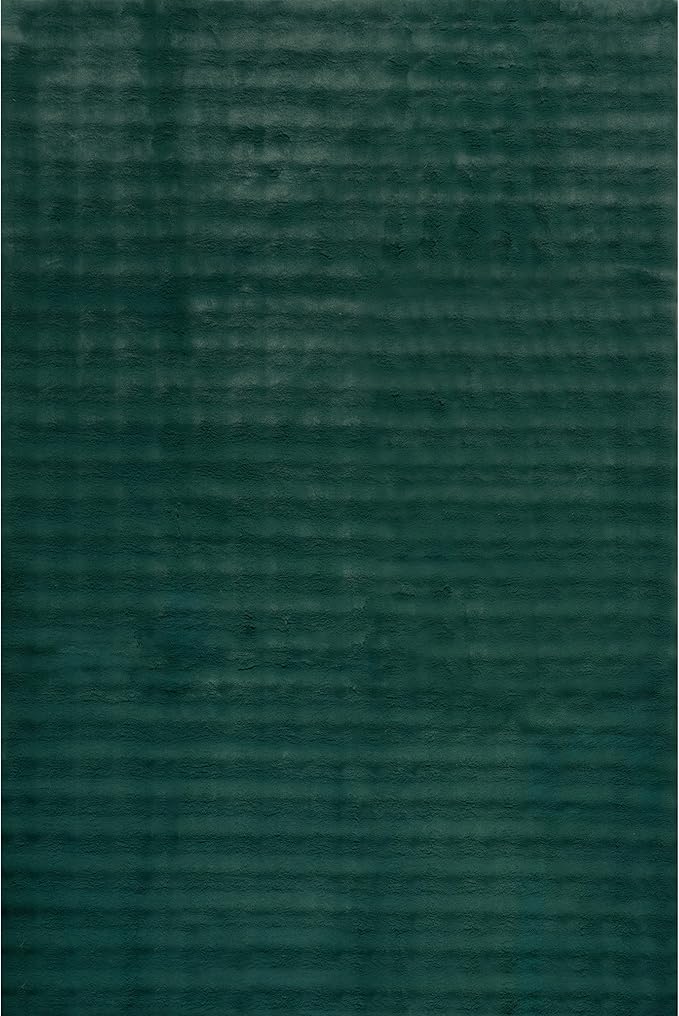 nuLOOM Jeni Hunter Green, 2'6" x 8', Solid Faux Rabbit, Fluffy and Cozy, High Traffic, Stain Resistant, Easy Clean, Durable Washable Runner for Bedroom, Living Room, Dining, Den, Foyer, Entryway