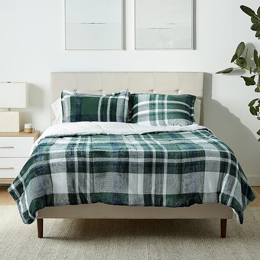 Amazon Basics 3-Piece Ultra-Soft Micromink Sherpa Fleece Bedding Set, Warm All Season Comforter, Full/Queen, Green Plaid