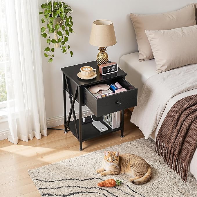 VECELO Nightstand Set of 2,End Tables with Charging Station,Bed Side Table with Open Shelf &USB Ports & Outlets,Small Dresser for Bedroom, Living Room,Black