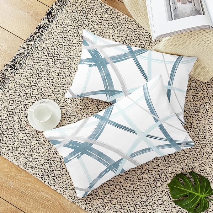 CaliTime Throw Pillow Cases Pack of 2 Cozy Fleece Arc-Shaped Abstract Geometric Lines Decorative Cushion Covers for Couch Bed Sofa Farmhouse Decoration 12 X 20 Inches Smoke Blue Grey