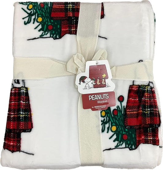 Berkshire Blanket & Home Co Peanuts Winter Blanket, Polyester (White - Red Plaid Doghouse, King)