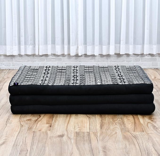 Leewadee Trifold Mattress XL – Comfortable Thai Massage Pad, Foldable Relaxation Floor Mattress Filled with Kapok, Perfect to Use as a Sleeping Mat 79 x 39 inches, Black