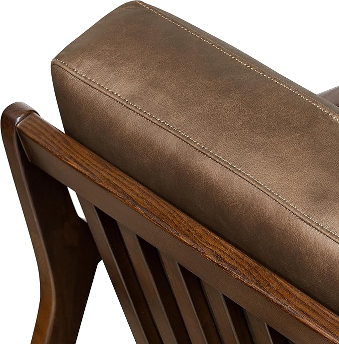 Poly & BARK Verity Leather Accent Chair – Armchair with Walnut Wood Frame – Fashion-Forward Lounge Seating for Living Room – Upholstered in Cocoa Brown Leather for Modern Style