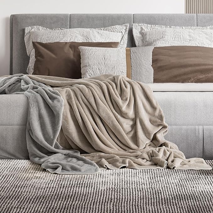 Mon Chateau 98" x 92" Haven Reversible Flannel Throw Blanket for Couch, Sofa, or Queen Size Bed, Luxury Over-Sized Ultra Soft Plush Melange Blanket for Sleeping or Home Decor, Champagne Weave