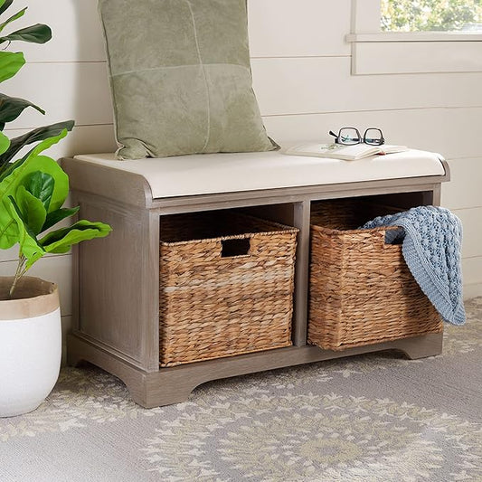SAFAVIEH Home Collection – Freddy White Wash Storage Bench with Wicker Baskets & Cushion, Entryway Seating Bench, Fully Assembled (AMH5736G)