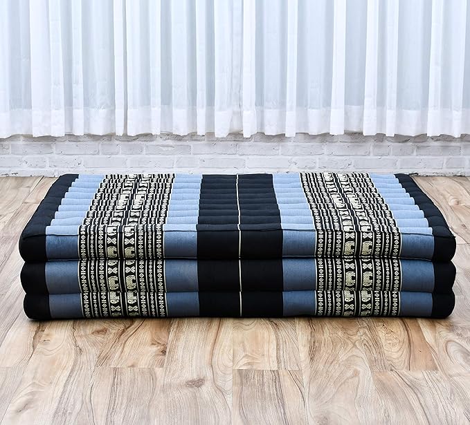 Leewadee Trifold Mattress XL – Comfortable Thai Massage Pad, Foldable Relaxation Floor Mattress Filled with Eco-Friendly Kapok, Perfect to Use as a Sleeping Mat 79 x 39 inches, Blue