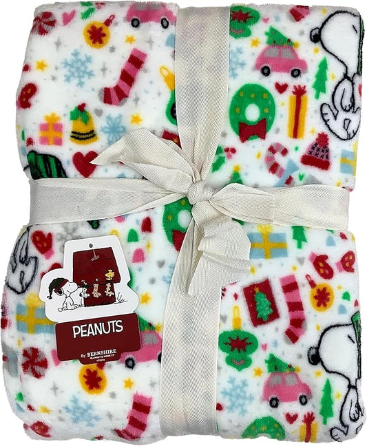 Berkshire Blanket & Home Co Peanuts Winter Blanket, Polyester (White - Green Hat, Wreaths, Pink Stockings, Pink Cars, Full/Queen)