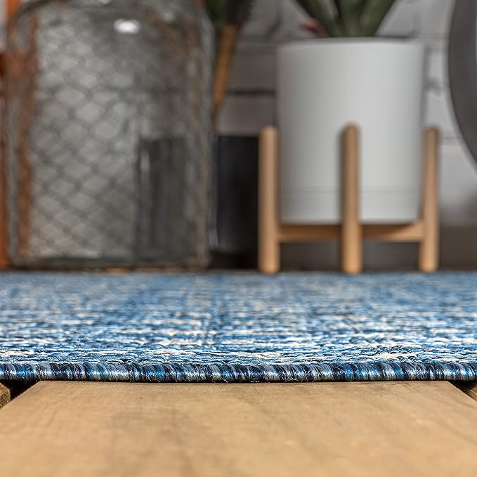 JONATHAN Y Moroccan Geometric Indoor Outdoor Round Area Rug 5 Ft Navy/Light Gray, Ourika Textured Weave for Backyard, Patio, Porch, Easy-Cleaning, High Traffic, Pet-Friendly, Non-Shedding SMB108B-5R