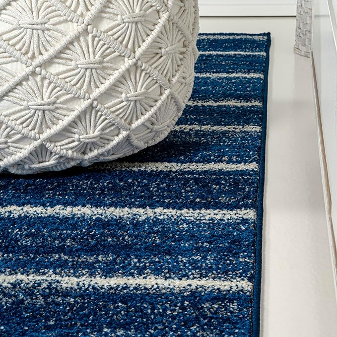 JONATHAN Y Williamsburg Minimalist Stripe Navy/Cream Indoor Area Rug, 5x8, Contemporary, Modern, Easy-Cleaning for Living Room, Bedroom, Kitchen, Pet Friendly, Non-Shedding (MOH201C-5)