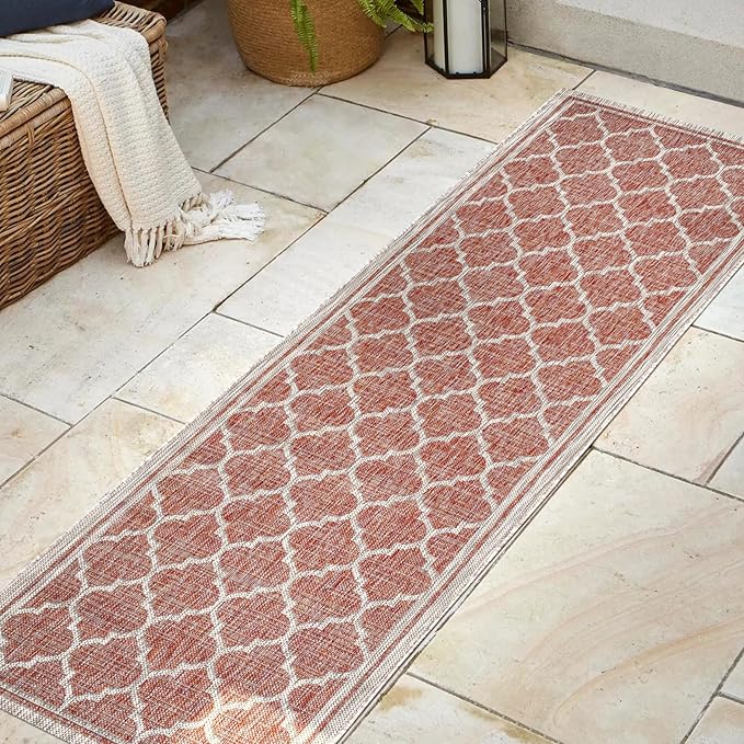 JONATHAN Y Moroccan Trellis Indoor Outdoor Runner Rug 2X8 Red/Beige, Trebol Textured Weave for Backyard, Patio, Porch, Easy-Cleaning, High Traffic, Pet-Friendly, Non-Shedding (SMB109C-28)