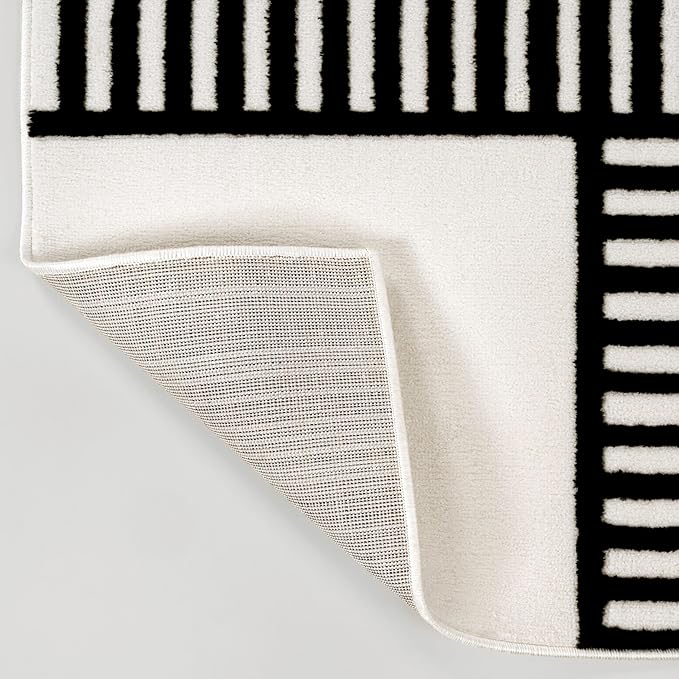 JONATHAN Y Nordby High-Low Arch Striped Black/White Indoor Area Rug, 3x5, Indoor, Non-Shedding, Stain Resistant for Bedroom, Living Room, Kitchen (SCN104G-3)