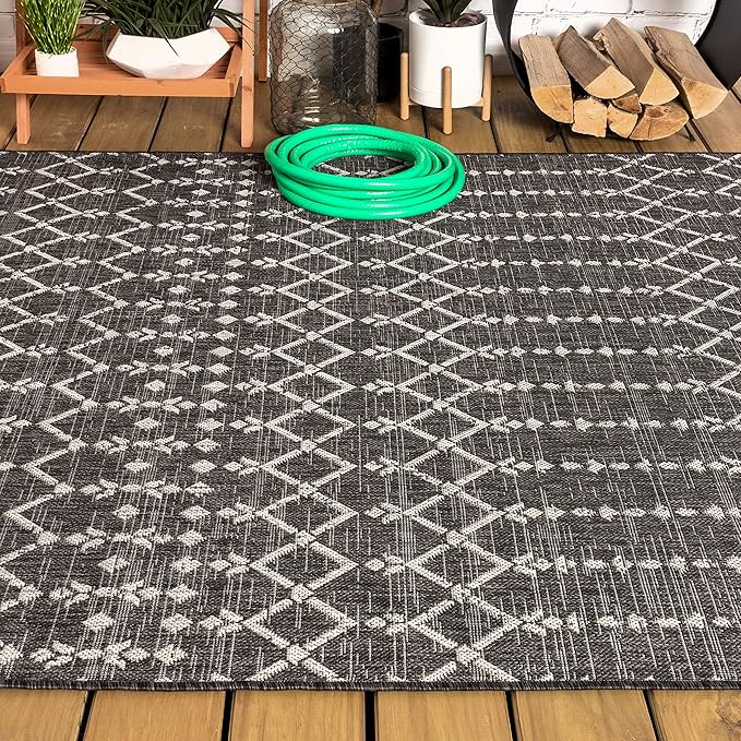 JONATHAN Y Moroccan Geometric Indoor Outdoor Area Rug 3X5 Black/Gray, Ourika Textured Weave for Backyard, Patio, Porch, Easy-Cleaning, High Traffic, Pet-Friendly, Non-Shedding (SMB108F-3)