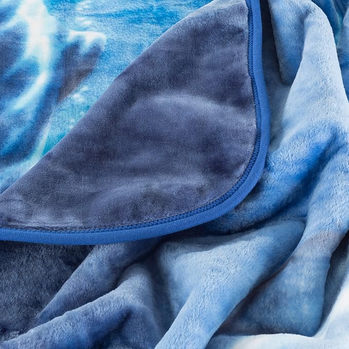 Dolphin Blanket– 80x92-inch Printed Ocean Themed Blanket - Plush Thick 8lb Mink Queen Throw Blanket for Couch, Sofa, or Bed by Bedford Home,Multicolor,King,680411TWG