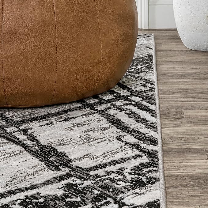 JONATHAN Y Slant Abstract Black/Gray Indoor Area Rug 8X10 ft, Modern for Living Room, Bedroom, Kitchen, Office, Easy-Cleaning, High Traffic, Pet-Friendly, Non-Shedding SOR201D-8