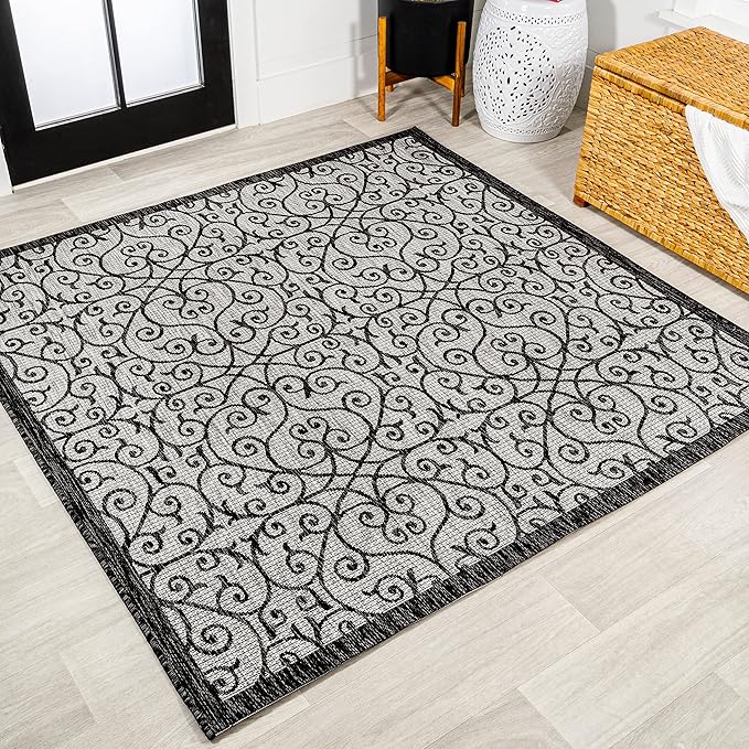 JONATHAN Y Vintage Filigree Indoor Outdoor Square Area Rug 9X9 Light Gray/Black, Madrid Textured Weave for Backyard, Patio, Porch, Easy-Cleaning, High Traffic, Pet-Friendly, Non-Shedding SMB107E-9SQ