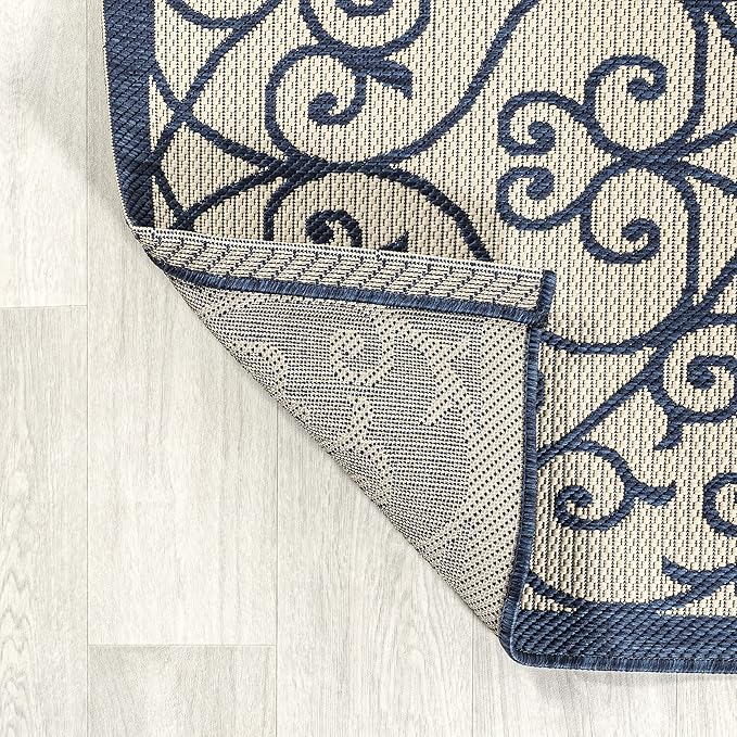 JONATHAN Y Vintage Filigree Indoor Outdoor Area Rug 4X6 Navy/Beige, Madrid Textured Weave for Backyard, Patio, Porch, Easy-Cleaning, High Traffic, Pet-Friendly, Non-Shedding (SMB107G-4)