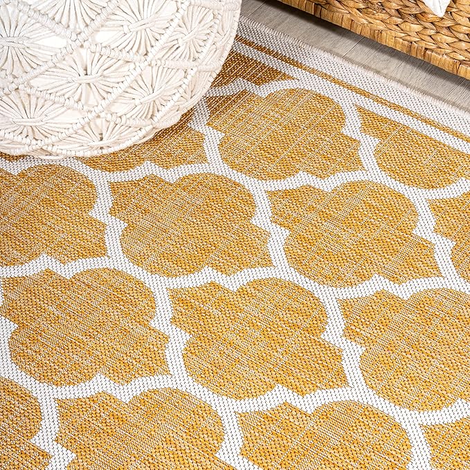 JONATHAN Y Moroccan Trellis Indoor Outdoor Square Area Rug 5X5 Yellow/Cream, Trebol Textured Weave for Backyard, Patio, Porch, Easy-Cleaning, High Traffic, Pet-Friendly, Non-Shedding (SMB109F-5SQ)