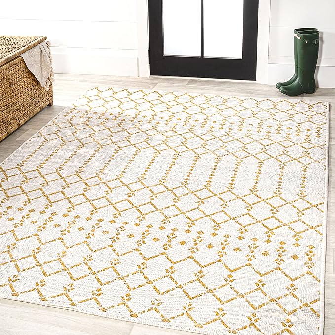 JONATHAN Y Moroccan Geometric Indoor Outdoor Area Rug 4X6 Cream/Yellow, Ourika Textured Weave for Backyard, Patio, Porch, Easy-Cleaning, High Traffic, Pet-Friendly, Non-Shedding (SMB108J-4)