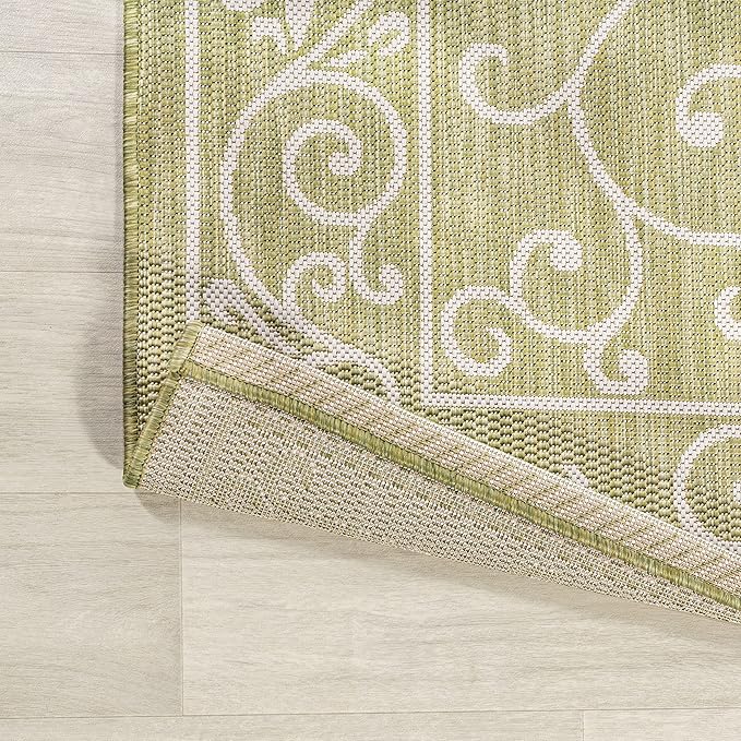 JONATHAN Y Vintage Filigree Indoor Outdoor Square Area Rug 5X5 Green/Cream, Charleston Textured Weave for Backyard, Patio, Porch, Easy-Cleaning, High Traffic, Pet-Friendly, Non-Shedding (SMB106H-5SQ)