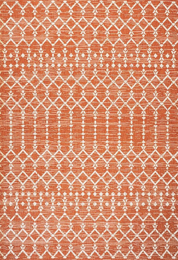 JONATHAN Y Moroccan Geometric Indoor Outdoor Area Rug 5X8 Orange/Cream, Ourika Textured Weave for Backyard, Patio, Porch, Easy-Cleaning, High Traffic, Pet-Friendly, Non-Shedding (SMB108P-5)