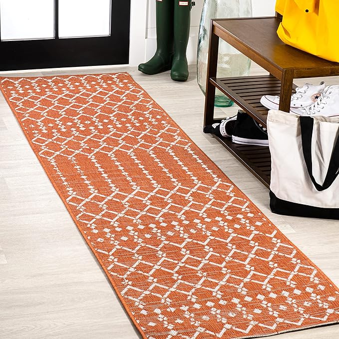 JONATHAN Y Moroccan Geometric Indoor Outdoor Runner Rug 2X8 Orange/Cream, Ourika Textured Weave for Backyard, Patio, Porch, Easy-Cleaning, High Traffic, Pet-Friendly, Non-Shedding (SMB108P-28)