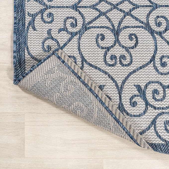 JONATHAN Y Vintage Filigree Indoor Outdoor Square Area Rug 5X5 Blue/Cream, Madrid Textured Weave for Backyard, Patio, Porch, Easy-Cleaning, High Traffic, Pet-Friendly, Non-Shedding (SMB107F-5SQ)