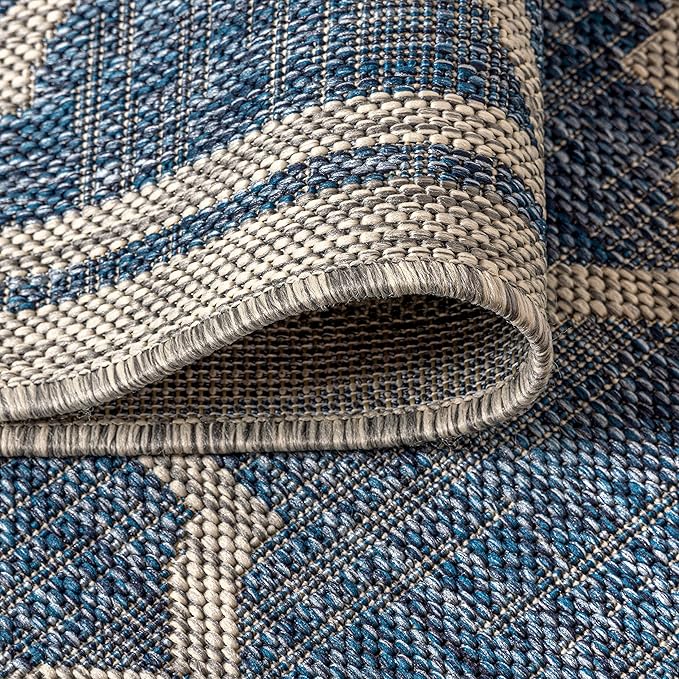JONATHAN Y Moroccan Trellis Indoor Outdoor Square Area Rug 6X6 Navy/Gray, Trebol Textured Weave for Backyard, Patio, Porch, Easy-Cleaning, High Traffic, Pet-Friendly, Non-Shedding (SMB109D-6SQ)
