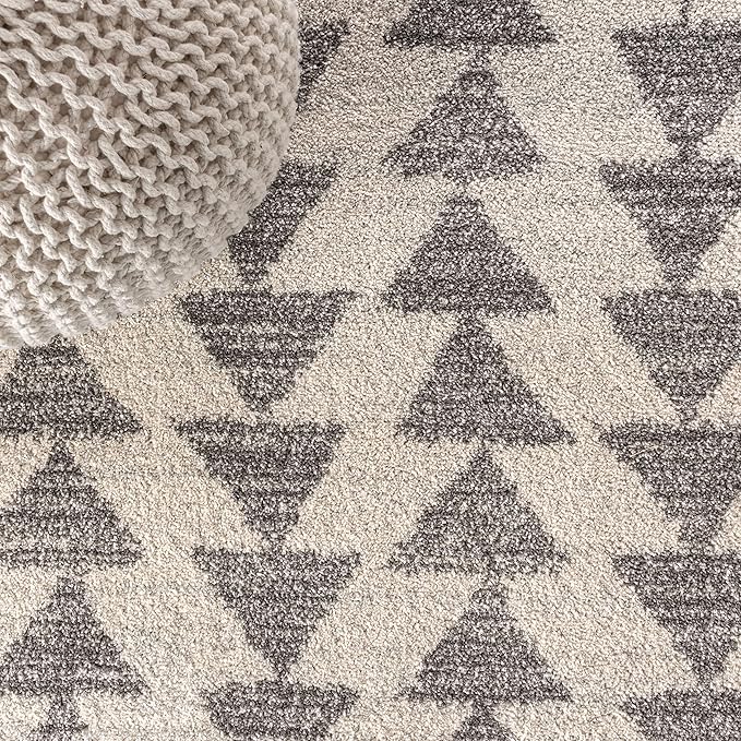 JONATHAN Y Aisha Moroccan Triangle Geometric Cream/Gray 3' Round Indoor Area Rug, Contemporary, Modern, Easy-Cleaning for Living Room, Bedroom, Kitchen, Pet Friendly, Non-Shedding (MOH206B-3R)