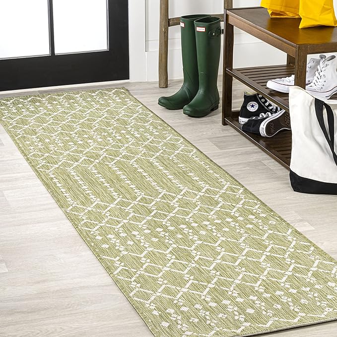 JONATHAN Y Moroccan Geometric Indoor Outdoor Runner Rug 2X8 Light Green/Cream, Ourika Textured Weave for Backyard, Patio, Porch, Easy-Cleaning, High Traffic, Pet-Friendly, Non-Shedding SMB108N-28