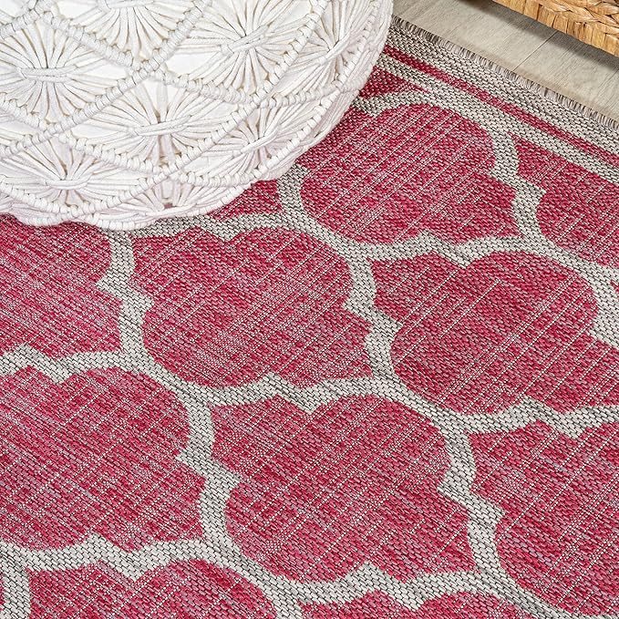 JONATHAN Y Moroccan Trellis Indoor Outdoor Round Area Rug 5 Ft Fuchsia/Light Gray, Trebol Textured Weave for Backyard, Patio, Porch, Easy-Cleaning, Pet-Friendly, Non-Shedding (SMB109H-5R)